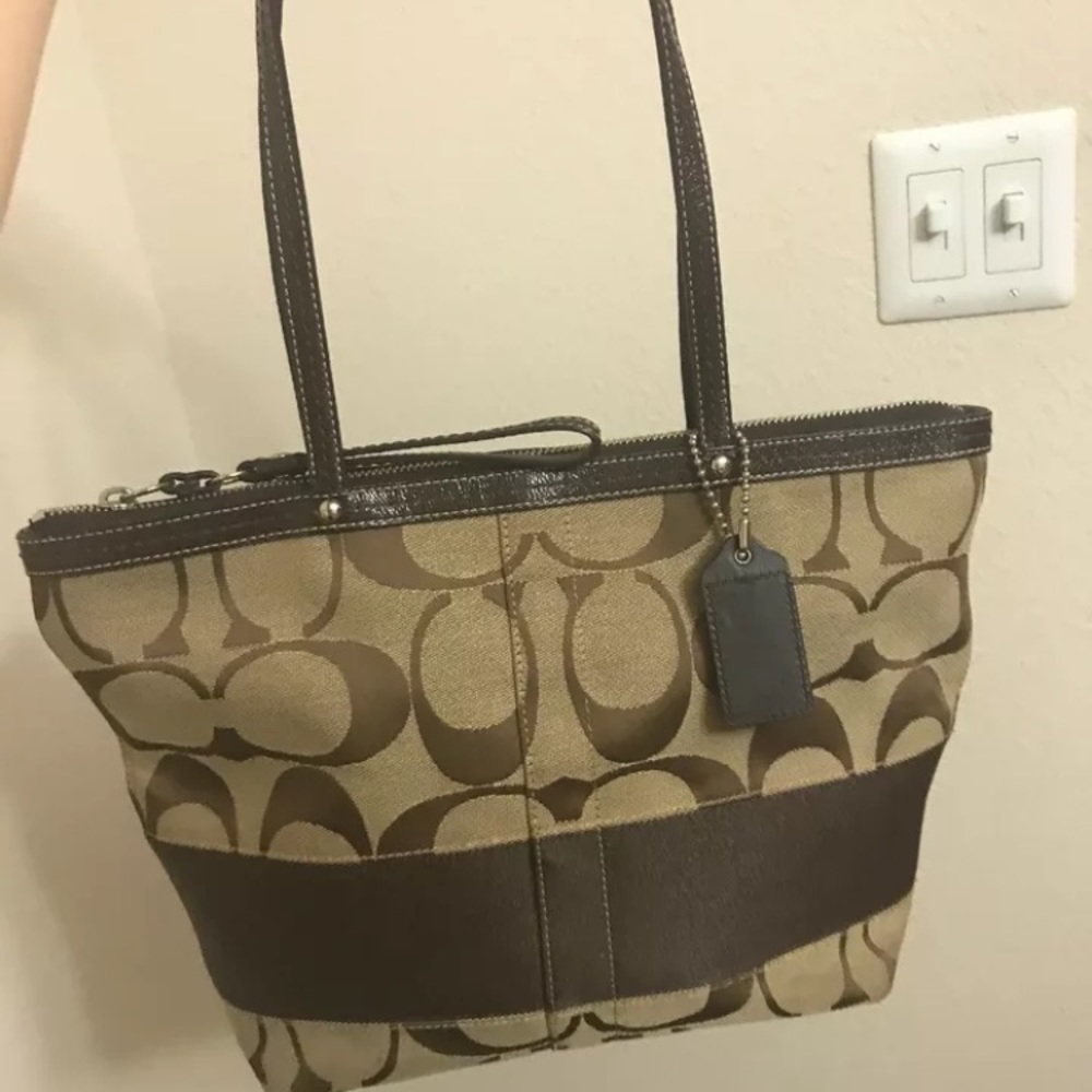 Coach purse tote